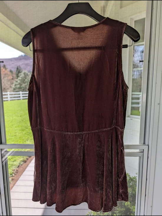Kleen Silk Blend Velvet Sleeveless Button Front Tunic Top Brown Size S - Picture 2 of 4